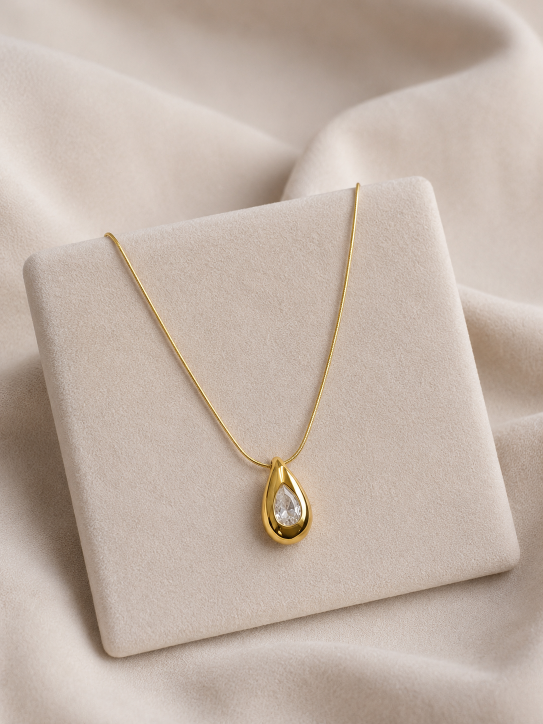 Luna Drop Gold Necklace