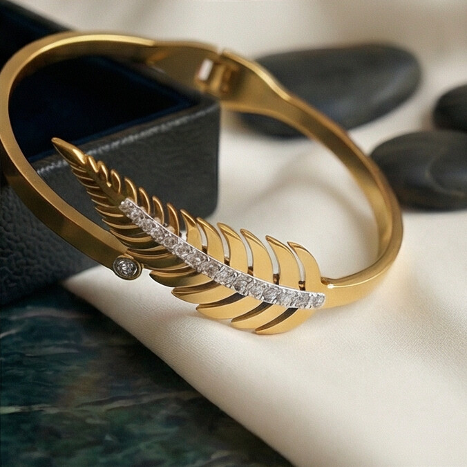 Leaf Bracelet