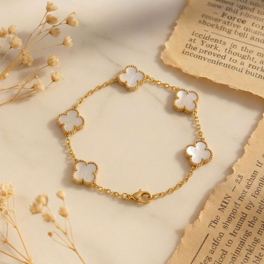Gold Clover Chain Bracelet