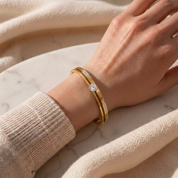 Gold-Plated Clover Bracelet - 2.0 to 2.5