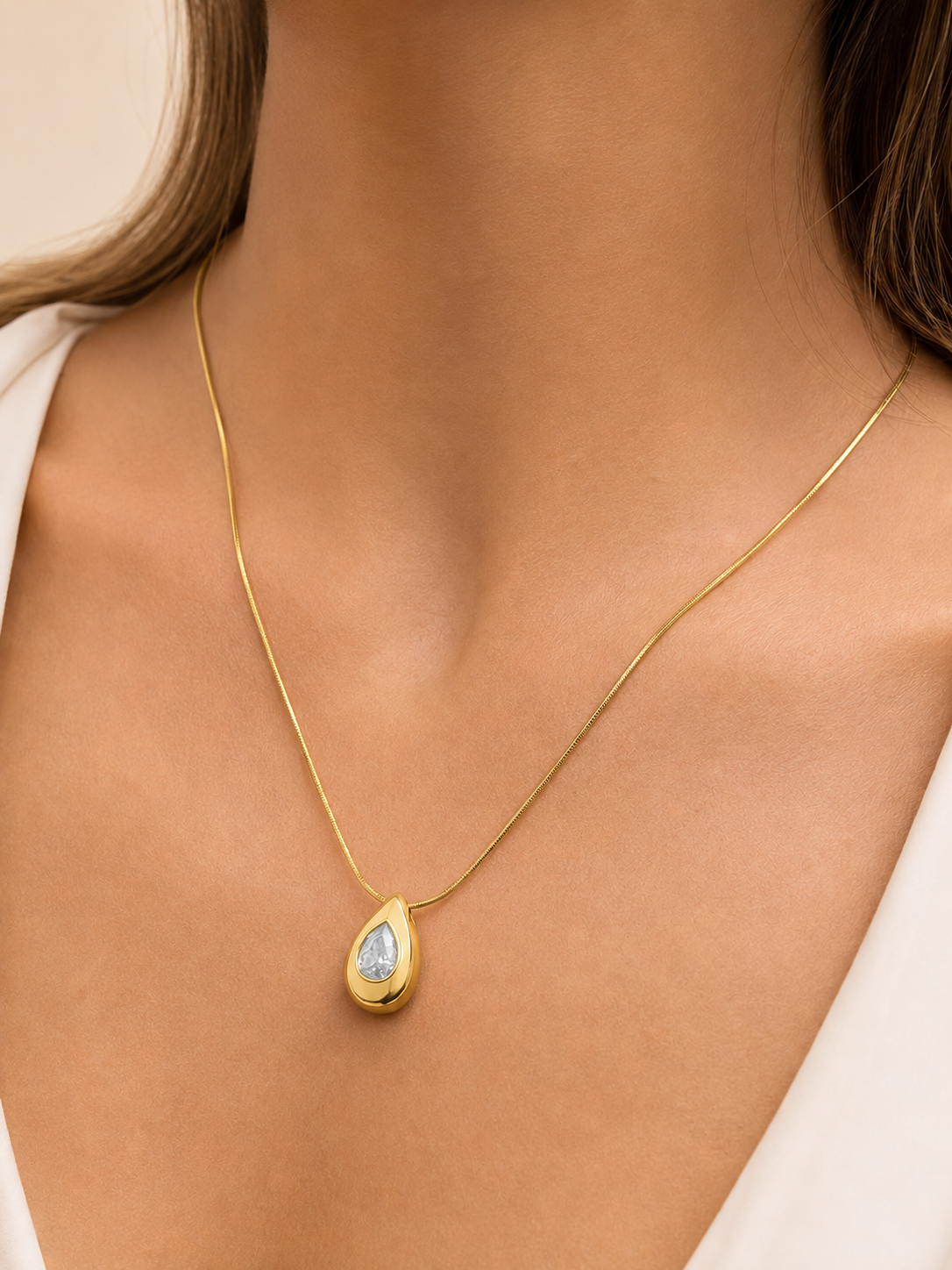Luna Drop Gold Necklace