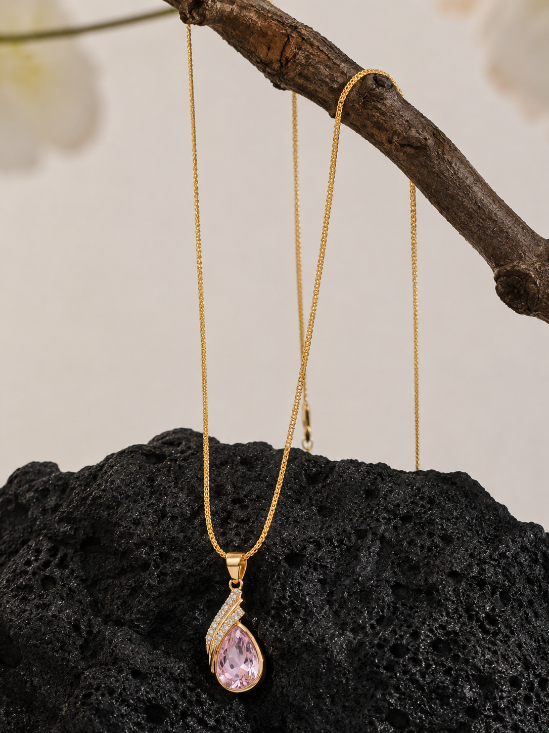 Elara Drop Pendant