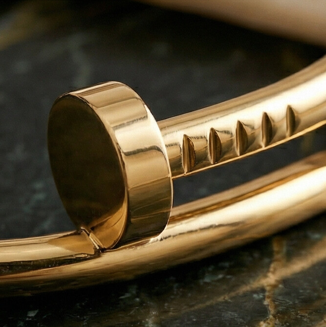 Nova Bracelet