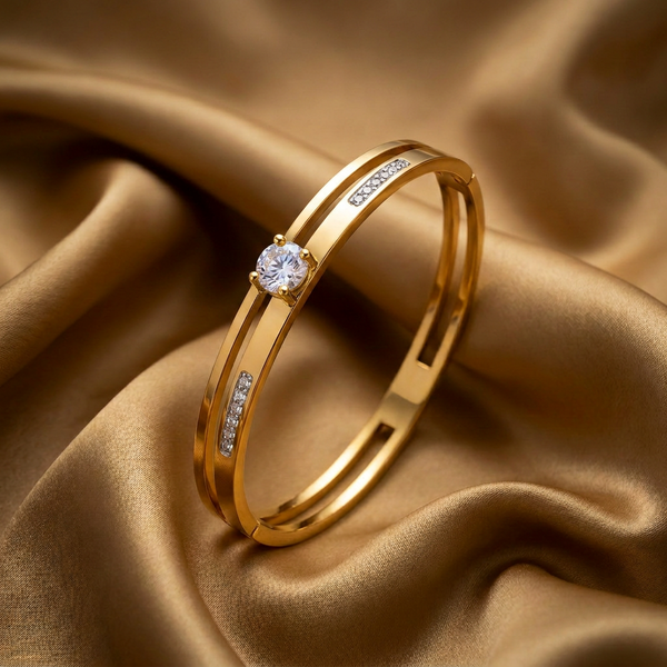 Gold-Plated Clover Bracelet - 2.0 to 2.5